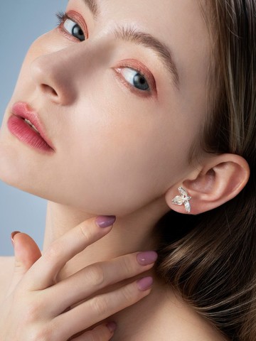 925純銀 天鵝蘭耳飾 SLOe04