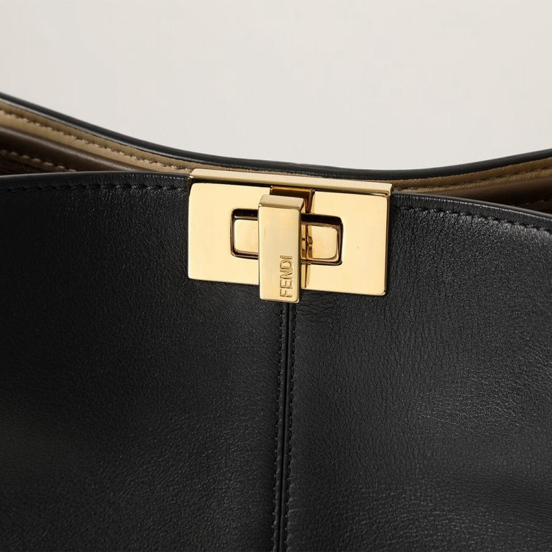 FENDI フェンディ ハンドバッグ PEEKABOO X LITE ピーカブー