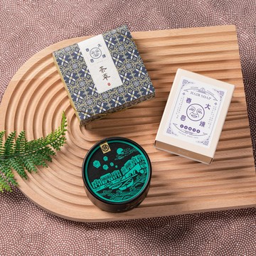 【大春煉皂】經典沐浴組 A - 【瓜顏悅色潔顏皂+芝麻原萃柔順髮皂】各一入 + 經典茶萃皂一入