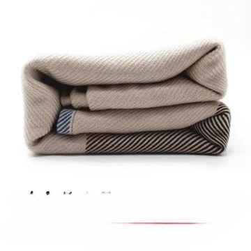 瑕疵航空毯頭等艙航空毯微瑕疵飛機毛毯防阻燃夏季空調毯車毯護膝