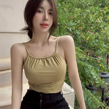 FUXI 冰絲涼感背心女 短板小可愛 細肩帶背心 帶胸墊背心一體式固定杯 美背背心 吊帶背心 辣妹背心 女生無袖上衣【A