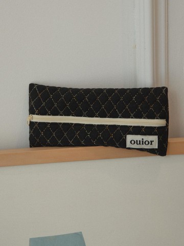 Ouior Flat Quilting Middle Zipper Pencil Case [Black]