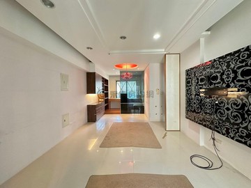 巨蛋頂級商圈美麗PARTY II三房平車｜高雄市鼓山區明倫路