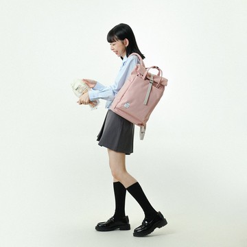 【新色】大容量捲頂書包 KACY 日常隨身背包 (棱鏡粉)