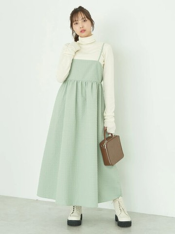 立體壓紋後綁結平口細肩吊帶洋裝(1L34L0H0100) - earth music&ecology