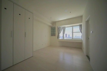 高雄工商正對面地點佳·次高樓大坪數三房+平移車位｜高雄市新興區五福二路