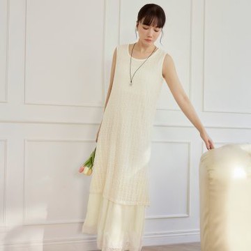 OB嚴選-假兩件網紗蕾絲花邊背心洋裝《DA10554-》