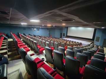 最神奇の商業區傳奇/萬代福戲院｜台中市中區公園路