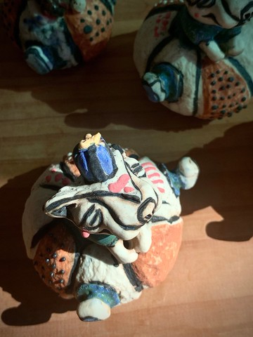 微笑狗狗陶瓷小花器/南瓜裝/乾燥花/公仔/瓷偶/療癒