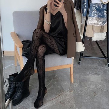 網紅同款字母黑絲襪黑色秋季超薄光腿神器女絲ins潮巴黎家連褲襪