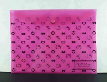 【震撼精品百貨】Hello Kitty 凱蒂貓 橫式文件袋附扣-桃粉滿版 震撼日式精品百貨