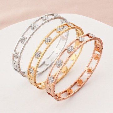 【巴黎精品】現貨+預購 鈦鋼手環歐美手鐲-鏤空鑲鑽幸運草女飾品3款v1au15