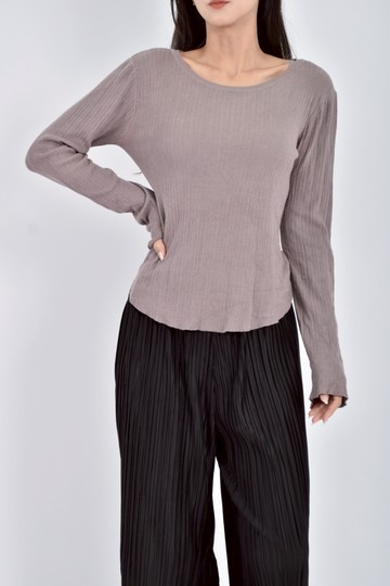 (S) 質感針織素面棕色長袖上衣