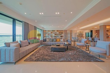 山海入懷—鼎宇鼎峰景觀三主臥三平車｜高雄市鼓山區鼓山三路