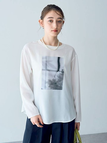 柔和質感花卉照片印花休閒T恤(07000090500) - YECCA VECCA