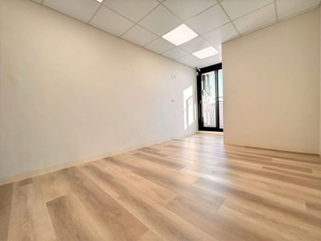 近河樂廣場小資套房｜台南市中西區南華街