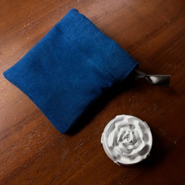 隨身擴香組合/再生牛仔布/4種有機精油選擇/蜂巢紙包裝