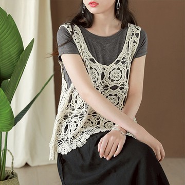 中大尺碼 背心 文藝針織鏤空刺繡純色吊帶背心【020777】MAR26｜3色  19LADY〔現貨〕