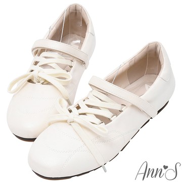 Ann’S走路像雲端-芭蕾蝴蝶結魔鬼氈超軟 瑪莉珍德訓鞋1.5cm-白