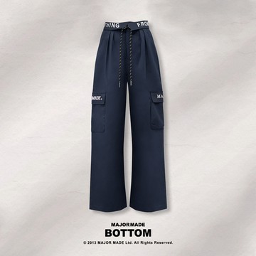 翻腰品牌字防潑水口袋寬褲