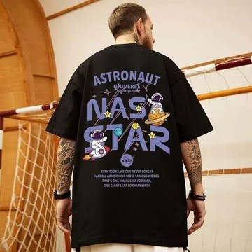 M-8XL 棉質落肩款五分袖 T恤 潮牌衣服 大尺碼上衣 上衣 宇航員印花短T 情侶裝 男生衣服 短袖t恤/林