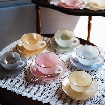 (多色) 1960年法國經典 Arcopal 蛋白石玻璃杯碟 / 咖啡杯 / 茶