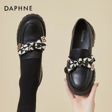 達芙妮黑色小皮鞋女2024年春季爆款學院風JK制服鞋厚底樂福鞋單鞋