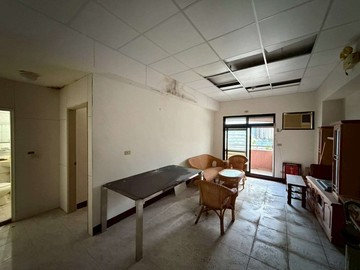 劉展昕~礁溪溫泉藝術廣場高樓電梯三房｜宜蘭縣礁溪鄉仁愛路
