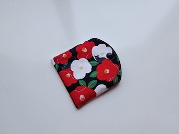 灰貓山茶花小小收納袋