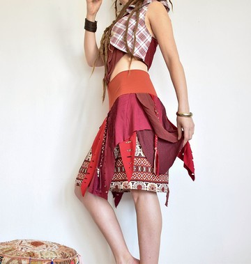 紅色夏日節慶裙，短裙配織帶，舞衣