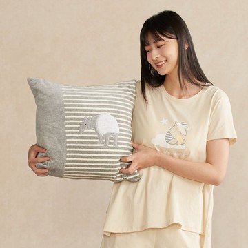 【YVONNE以旺傢飾】馬來貘方形抱枕（45x45公分）-迷霧灰