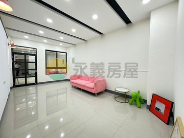 衛武營商圈全棟翻新透天｜高雄市苓雅區武昌路