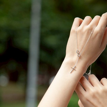 無限的愛十字架項鍊  純銀 百搭 信仰 生日禮物 快速出貨