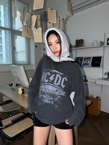 ACDC復古樂團長Tee