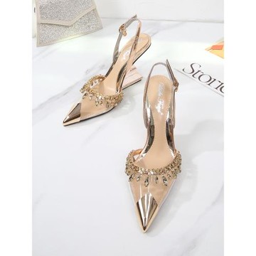 2026原創時尚新款尖頭水鉆異型字母跟氣質羊皮性感中空扣帶涼鞋潮