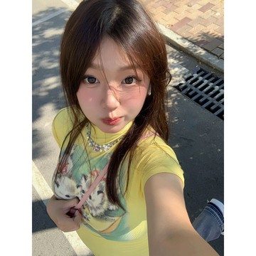 【 𝑭𝒍𝒐𝒘𝒆𝒓𝒔𝒆𝒂】美式 卡通貓咪 印花 黃色短袖T恤 短版 修身 顯瘦 多巴胺穿搭上衣