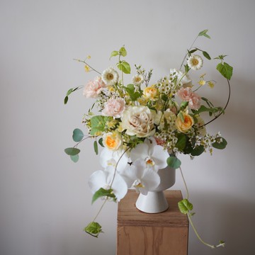 -限台中配送-【Blooming.sein 林粼花藝設計】夏日狂想曲-鮮花盆花 白橘黃色系 開幕 喬遷 生日 節日禮物 居家佈置