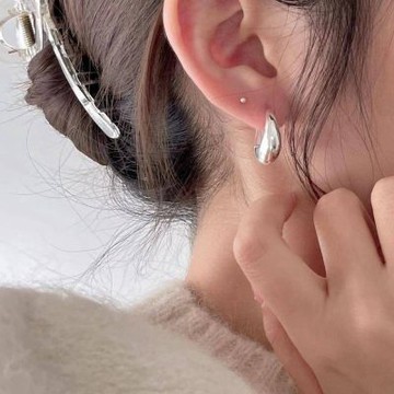 MoonDy ins風 耳扣 正韓耳環 金色耳環 耳環女 純銀耳環 純銀飾品 素銀色／單只