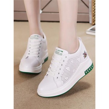 白色夏天女士休閑鞋內增高厚底鏤空透氣鞋子小白鞋網眼旅游運動鞋
