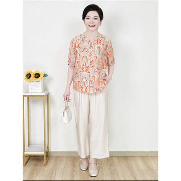 年輕媽媽夏裝短袖襯衫套裝中年女士洋氣時尚減齡小衫上衣兩件套