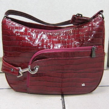 限時 滿3千賺10%點數↘ | ~雪黛屋~ITALI DUCK 專櫃真皮肩側包可肩背可斜側背鏡面亮皮設計台灣製造品質保證A051213 紅