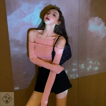 【可可裡】兩件套露肩t恤女修身長袖打底衫百搭內搭秋冬性感鎖骨壹字肩上衣