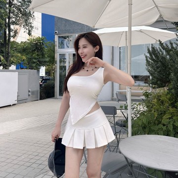 【DOMISS自訂】Off-shoulder不對稱的性感-斜肩帶胸墊背心-3色(現貨)