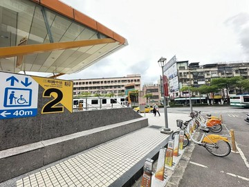 $124稀有土地溪尾商圈家樂福廣場公園｜新北市三重區幸福段