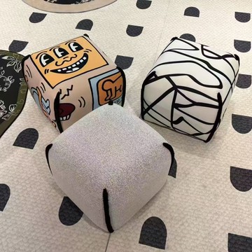 現代簡約輕奢梳妝凳家用臥室化妝凳客廳換鞋凳網紅ins腳凳茶幾凳 m8071