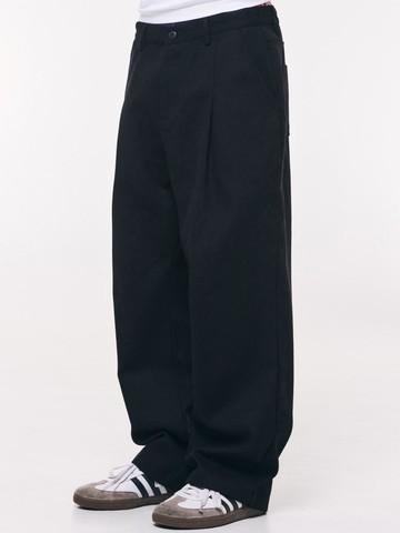 One Tuck Wide Cotton Denim Pants_Black