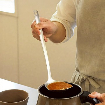 304不鏽鋼一體成形雙導嘴湯勺/醬料勺-22.5cm 單一規格