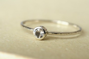 閃靈小物，摩根石