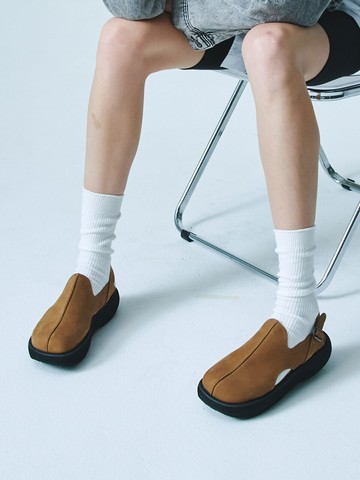 Barell Strap Loafer