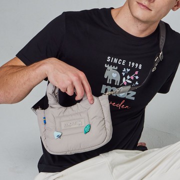 moz瑞典 駝鹿 Light 空氣 雲朵包(淺灰)小